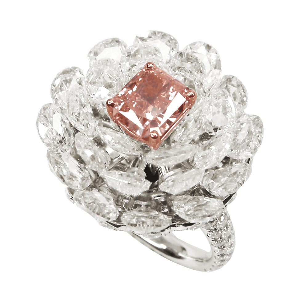 Royal Fancy Flawless and intense Diamond Ring Suite By Hatta