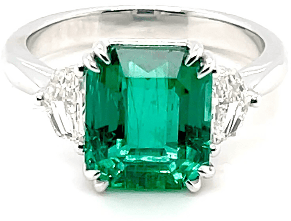Royal Zambian, No oil Emerald and Diamond Ring