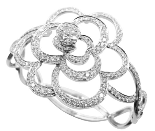 A TOTAL OF 4 CARAT DIAMOND BRCELET